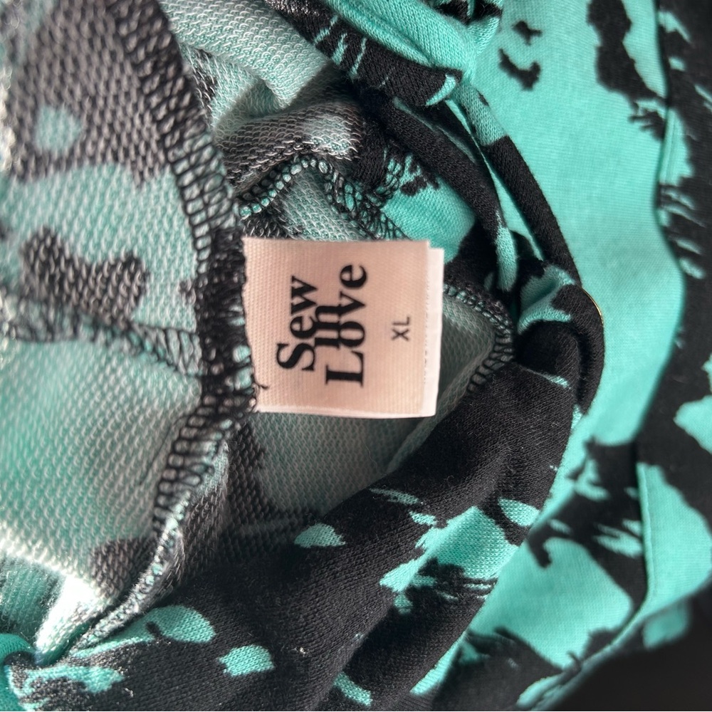 Sew in Love soft lightweight hoodie black teal XL - Picture 10 of 11